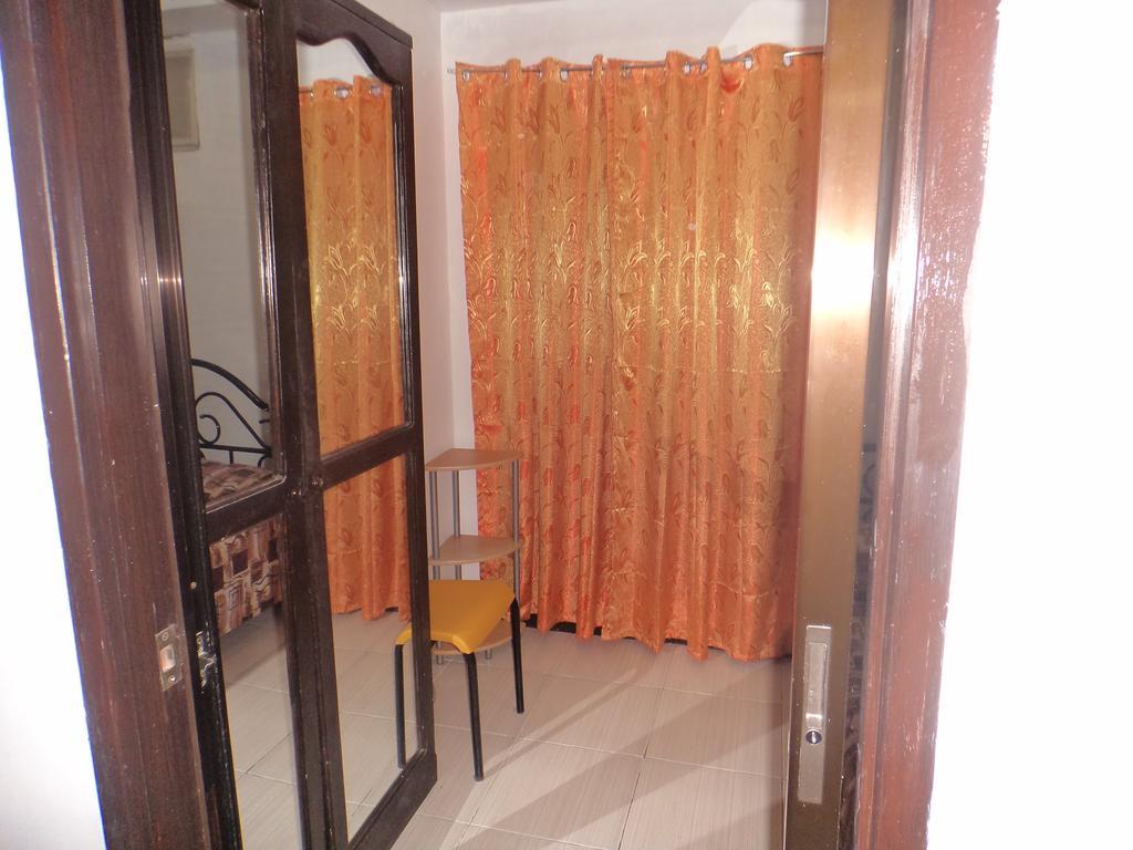 Karla'S Place At Chateau Elysee Paranaque City Exteriör bild