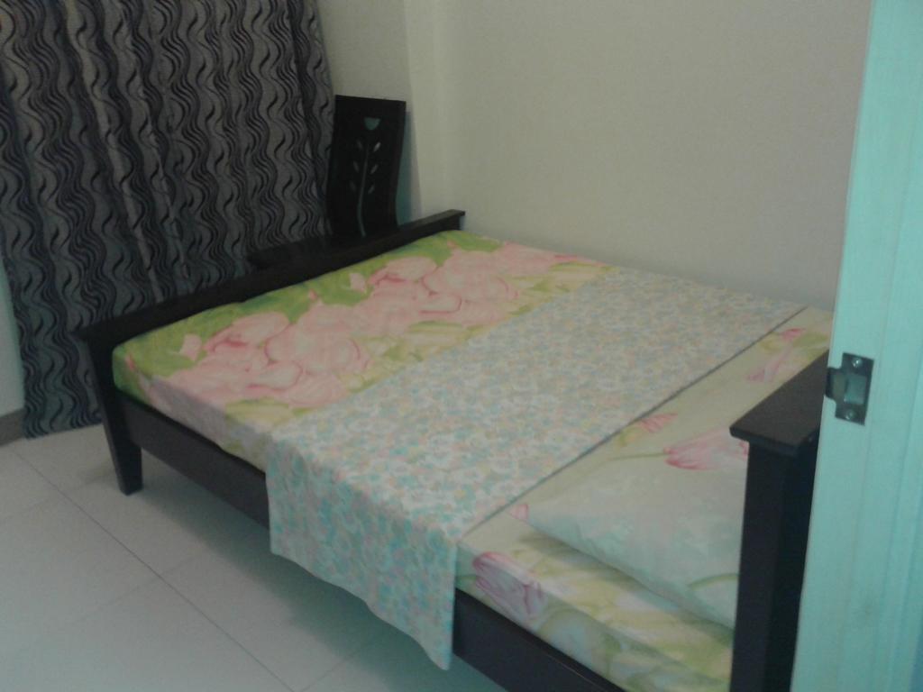 Karla'S Place At Chateau Elysee Paranaque City Exteriör bild